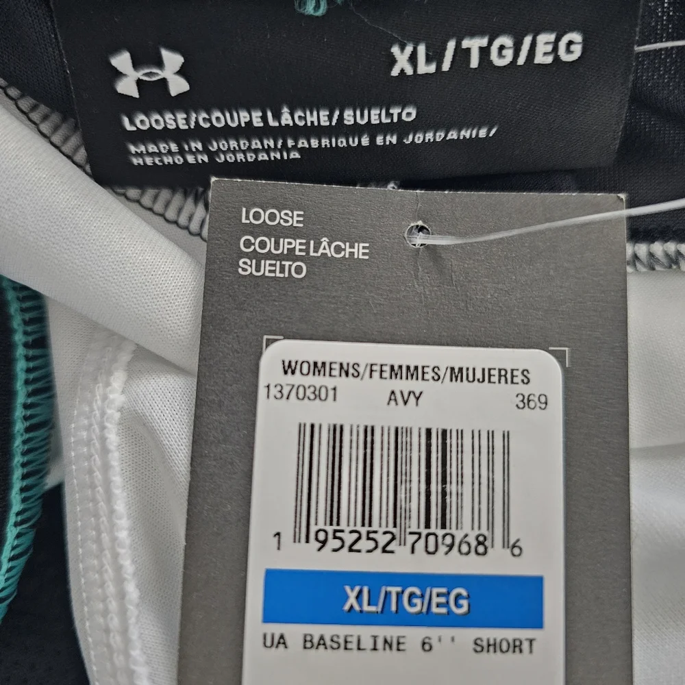 NWT UNDER ARMOUR WOMEN'S BASELINE 6